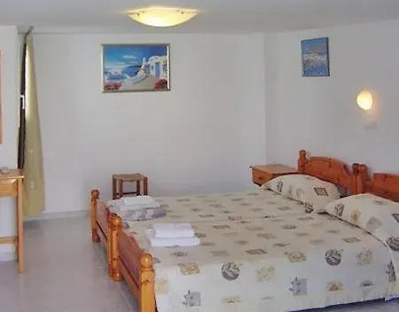 Nebo Hotel apartamentowy Olympiakí Aktí